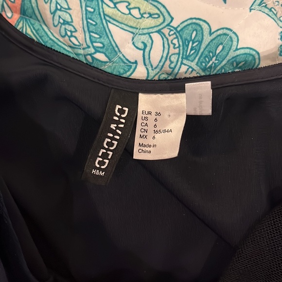 H&M blue and black dress size 6 - Picture 3 of 3